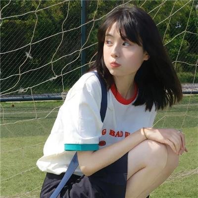 轻轻拂过